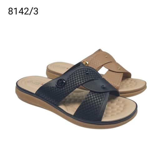 سليبر مريحة من M&M