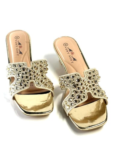 كعب مريحة من M&M