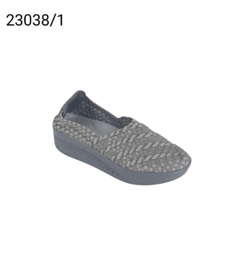 جزمة مريحة من M&M