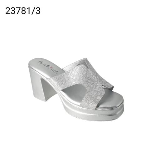 كعب مريحة من M&M