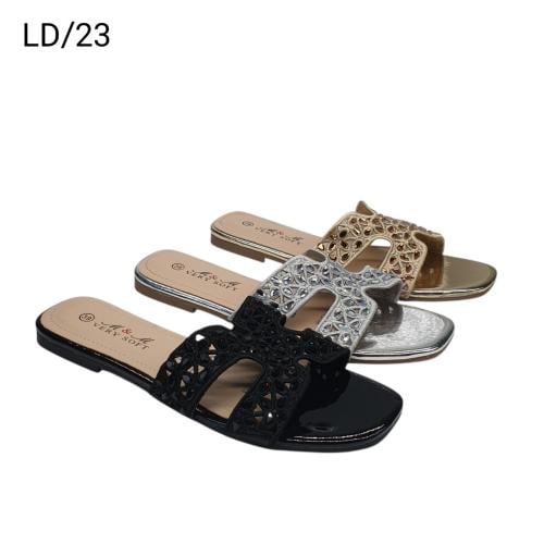 جزمة مريحة من M&M