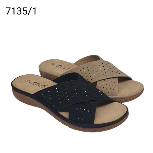 سليبر مريحة من M&M