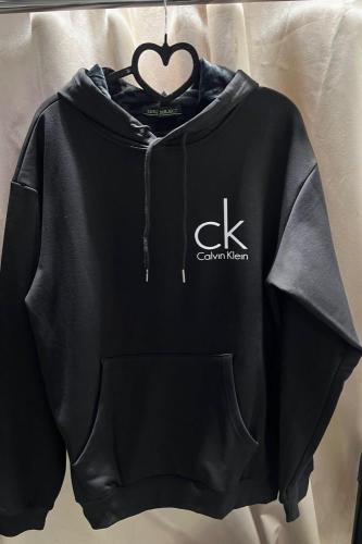 هودي تصميم كالفن كلاين