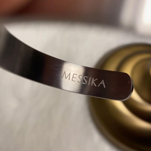 ميسيكا توتانيوم فضي