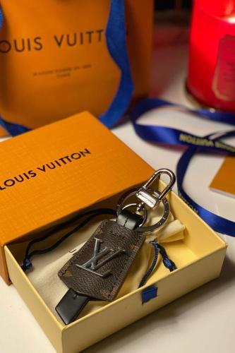 ميداليه لويس فتون