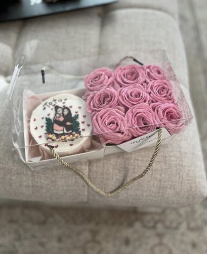 بوكس الورد والكيك