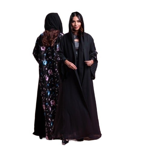 عباية سوداء مميزة بتطريز الورود الملونة على كامل ا...