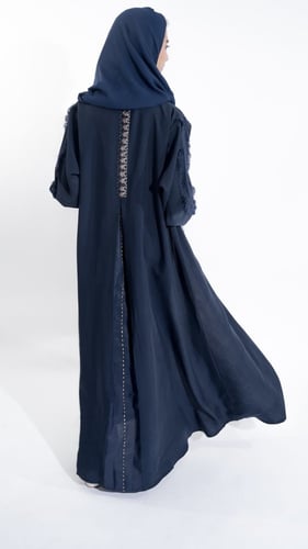 عباية كحلي باطراف هدب بقماش حرير شموا