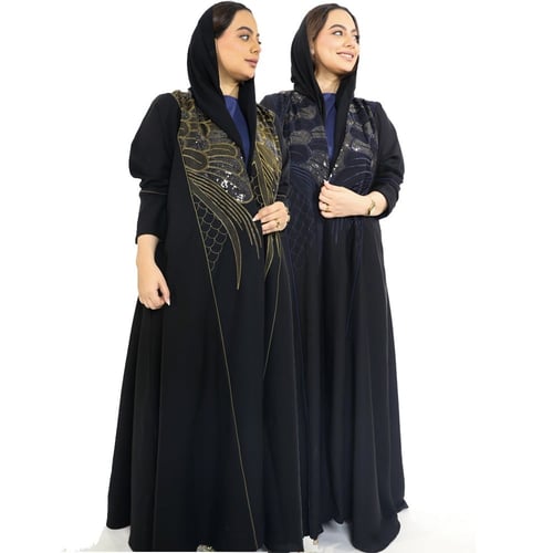 عبايه سوداء مطرزة بالألوان على شكل طاؤوس قماش كريب...