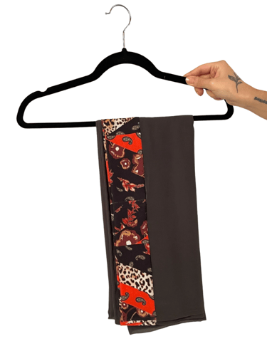 عباية ثوب مفتوحة من أقمشة الكولاج