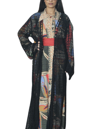 عباية التسعينات بتصميم القميص