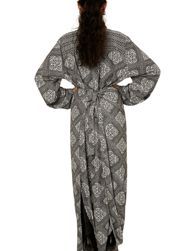 هداويه أسود وأبيض من الكريب