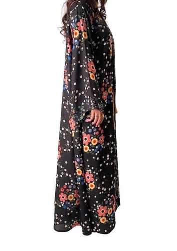 عباية لف بنمط الأزهار من ريموش