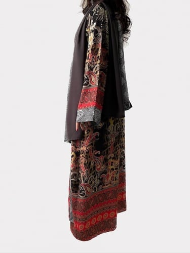 عباية مميزة بنمط الفهد