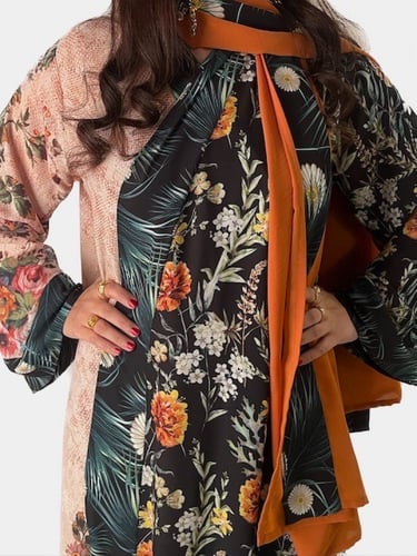 عباية لف ملونة بصلي وبرتقالي