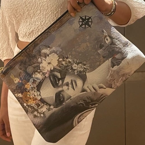 حقيبة جلد كلاتش