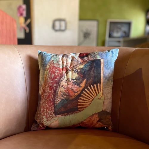 وسادة مخملية