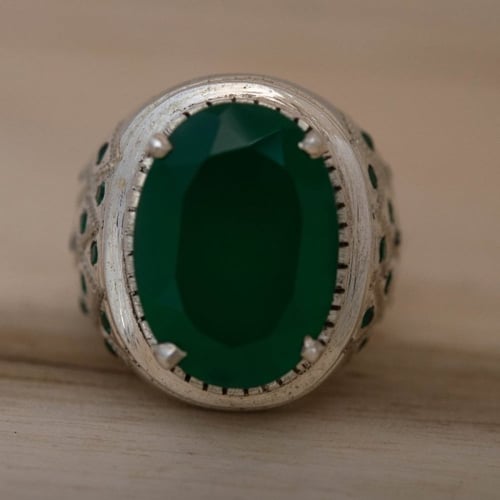 خاتم رجالي حجر الجاد الطبيعي واحجار الزركون