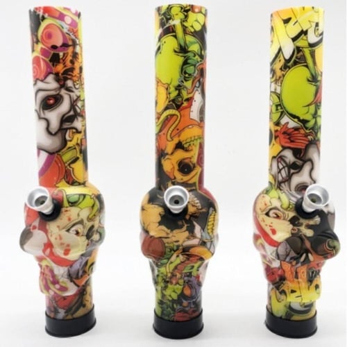 بونق مائي بتصميم جمجمة ملون