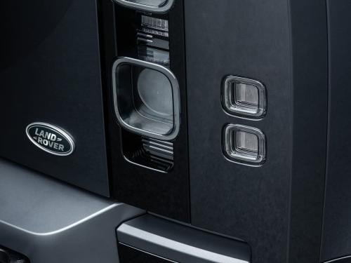 صطبات ديفندر اكس