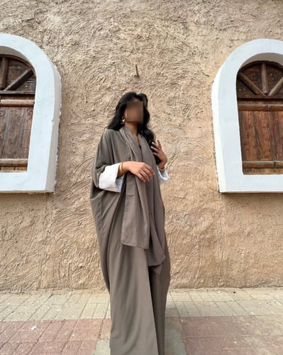 Brown X white abaya