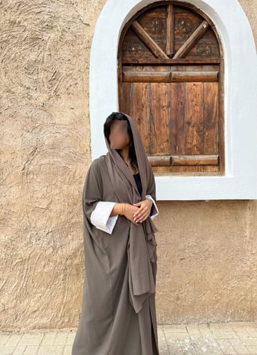 Brown X white abaya