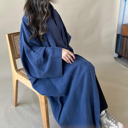 Blue bisht