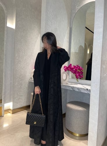 Jakar black