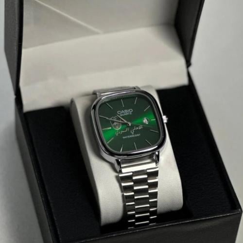 ساعة الاهلي