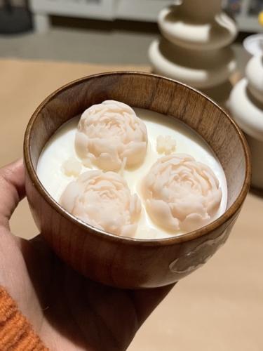 شمعة خشب معطرة