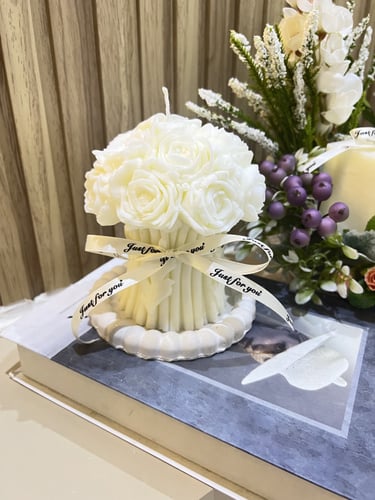 شمعه باقة الورد