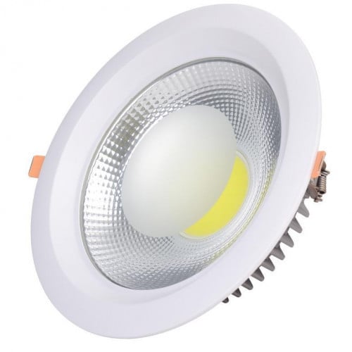 كشاف LED مقاس 10 سم ضمان 2 سنوات اطار ابيض 10 واط...