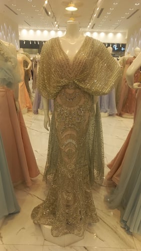 Evening dress 332