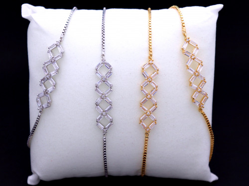 اساور زركون تناسب جميع المقاسات باللون الذهبي والف...