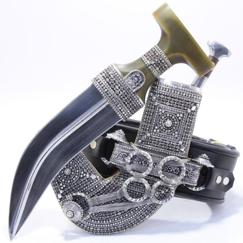 خنجر مقاس 5 صب فضة صافي عيار 925 الراس قرن طبيعي