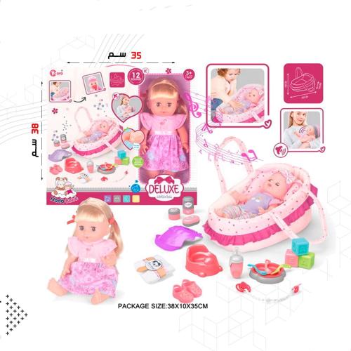 لعبة الطفلة الرضيعة