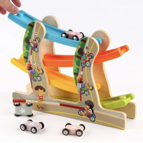 سابق دحرجة السيارات الخشبية بعدد 4 سيارات