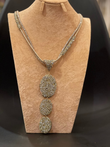 عقد جلابيه طويل