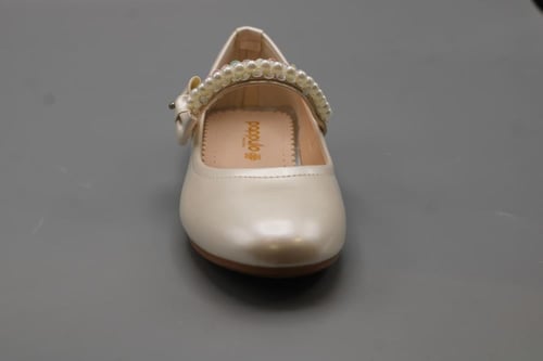 حذاء بناتي من 31 إلى 36