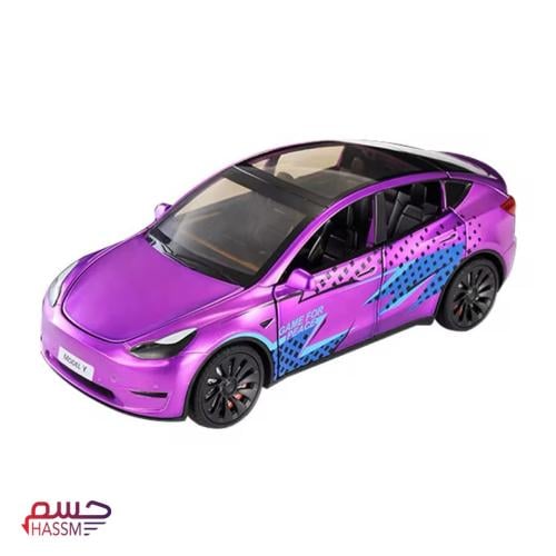 سيارة معدنية