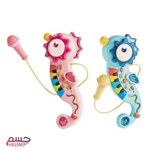 بيانو مع مايك