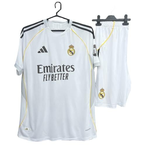 طقم نادي ريال مدريد مع الشورت جامبو