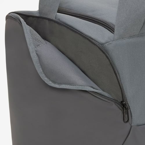 شنطة نايك دافل