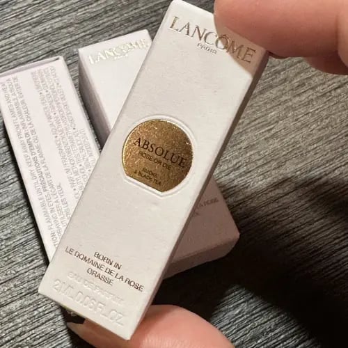 عينة لانكوم ابسولو روز اور داي او دو بارفيوم 2مل