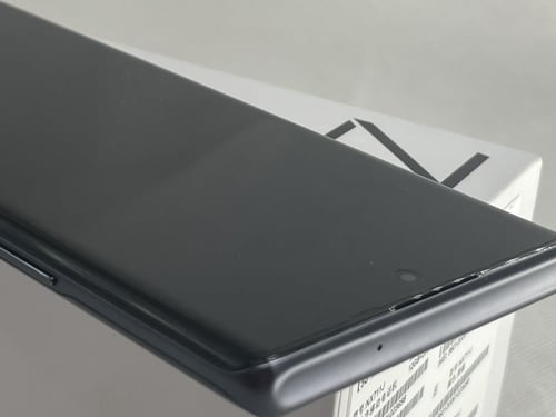 نوبيا z50 ,بذاكرة داخلية 256 جيجا و 12 جيجا رام ،...