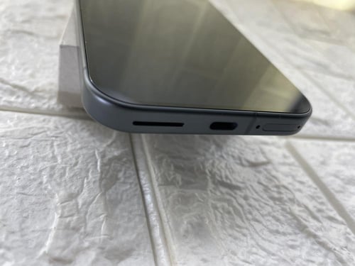 جوجل بكسل ٩ ، ٢٥٦ جيجا ، مستعمل اقل من ٢٤ ساعه