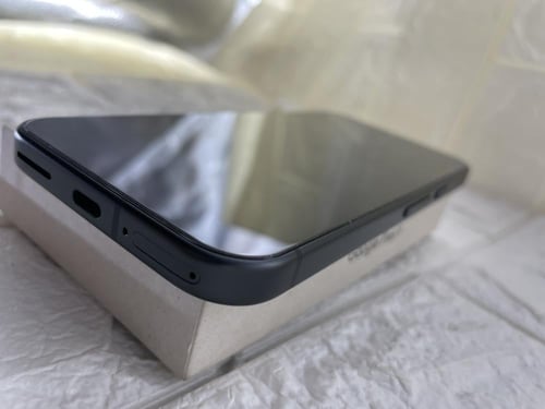 جوجل بكسل ٩ ، ٢٥٦ جيجا ، مستعمل اقل من ٢٤ ساعه