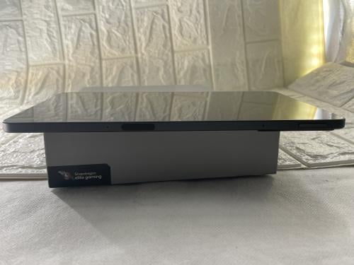 رد ماجيك تابليت نوفا ،1TB ،24 جيجا رام ، مستعمل نظ...