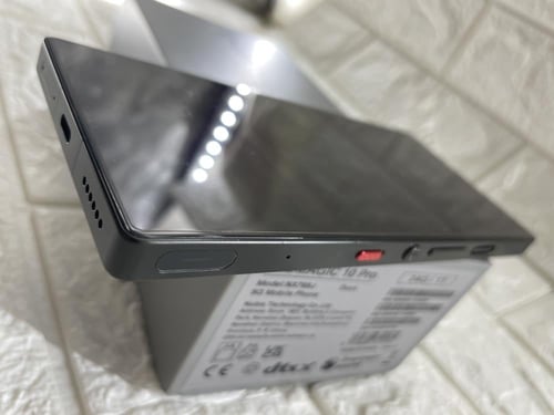 رد ماجيك ١٠ برو 1 تيرا بايت ، 24 جيجا رام مستعمل ض...