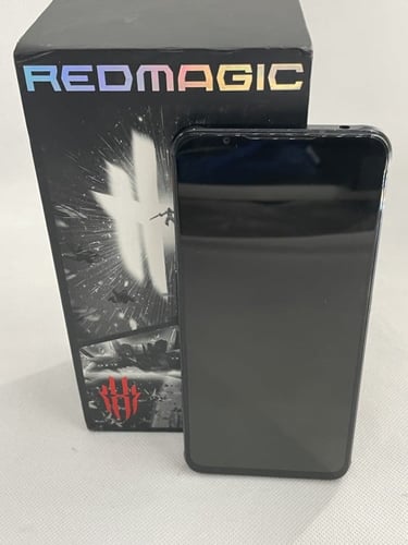 ريد ماجيك 7 , بذاكرة داخلية 256 جيجا و 18 جيجا رام...